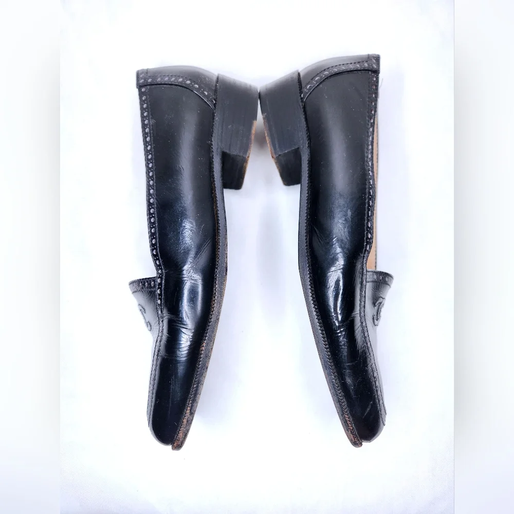 Chanel Black Calfskin Patent Leather Loafers Flats Italy CC Logo EU 37.5 - US 7 - Picture 15 of 15